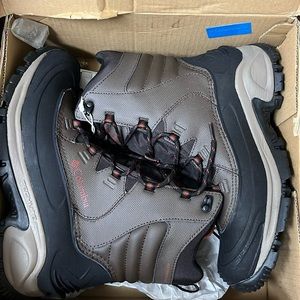 Columbia boot new never used